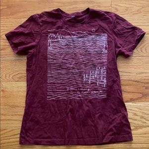 Maroon t-shirt